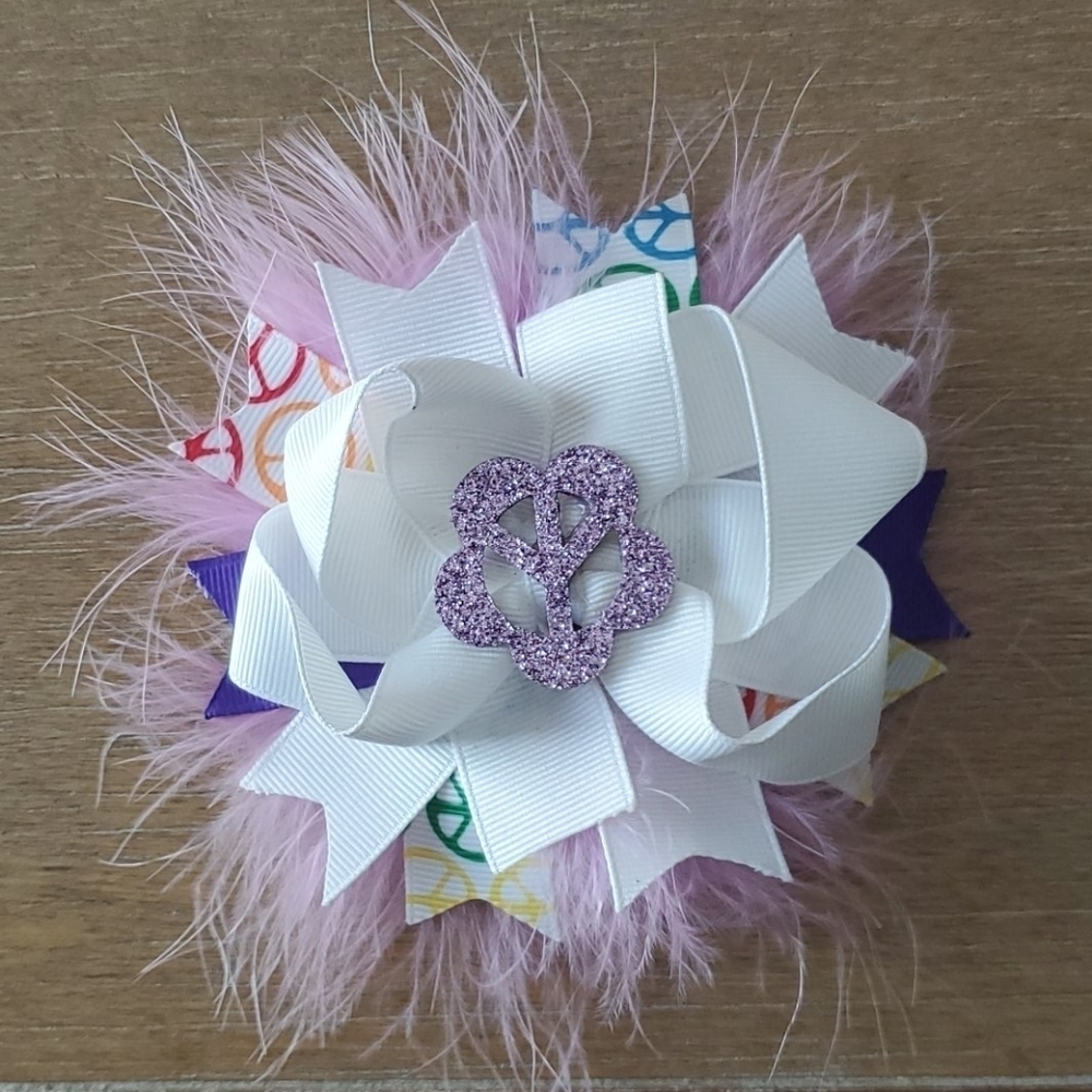 Peace Sign Boutique Hair Bow Clip Pink Marabou Feather Girls NWT - Picture 3 of 4